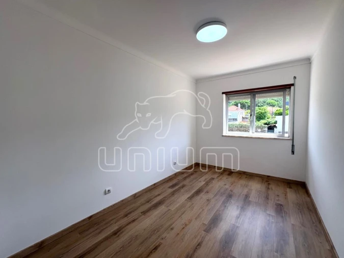 Apartamento T3 para Venda em Darque Foto 9