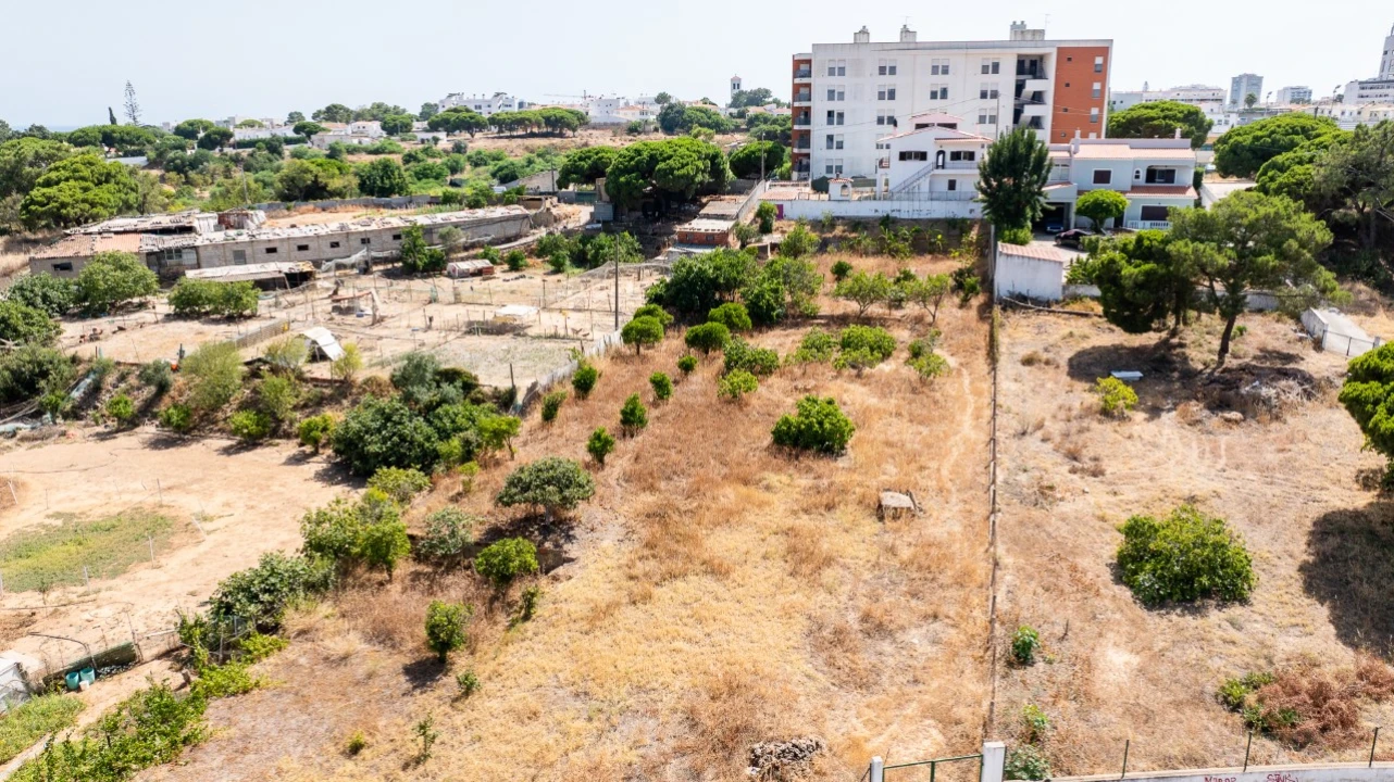 Terreno para para venda em Quarteira Foto 6