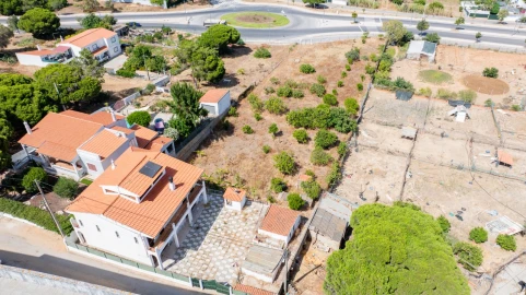 Terreno para para venda em Quarteira