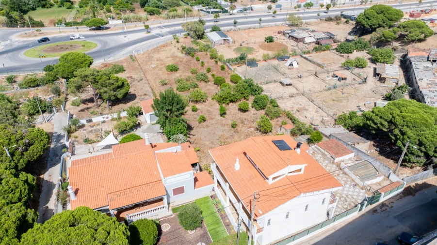 Terreno para para venda em Quarteira Foto 7