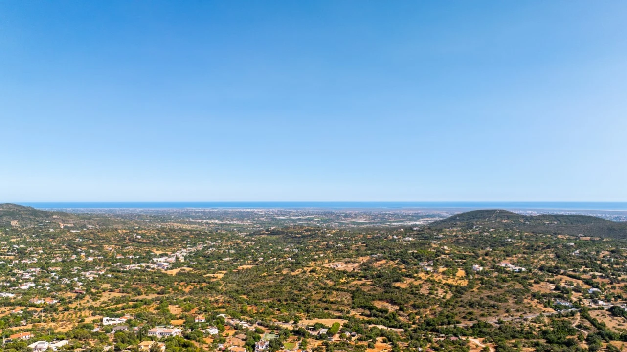 Moradia T3 para para venda em Santa Barbara de Nexe Foto 15