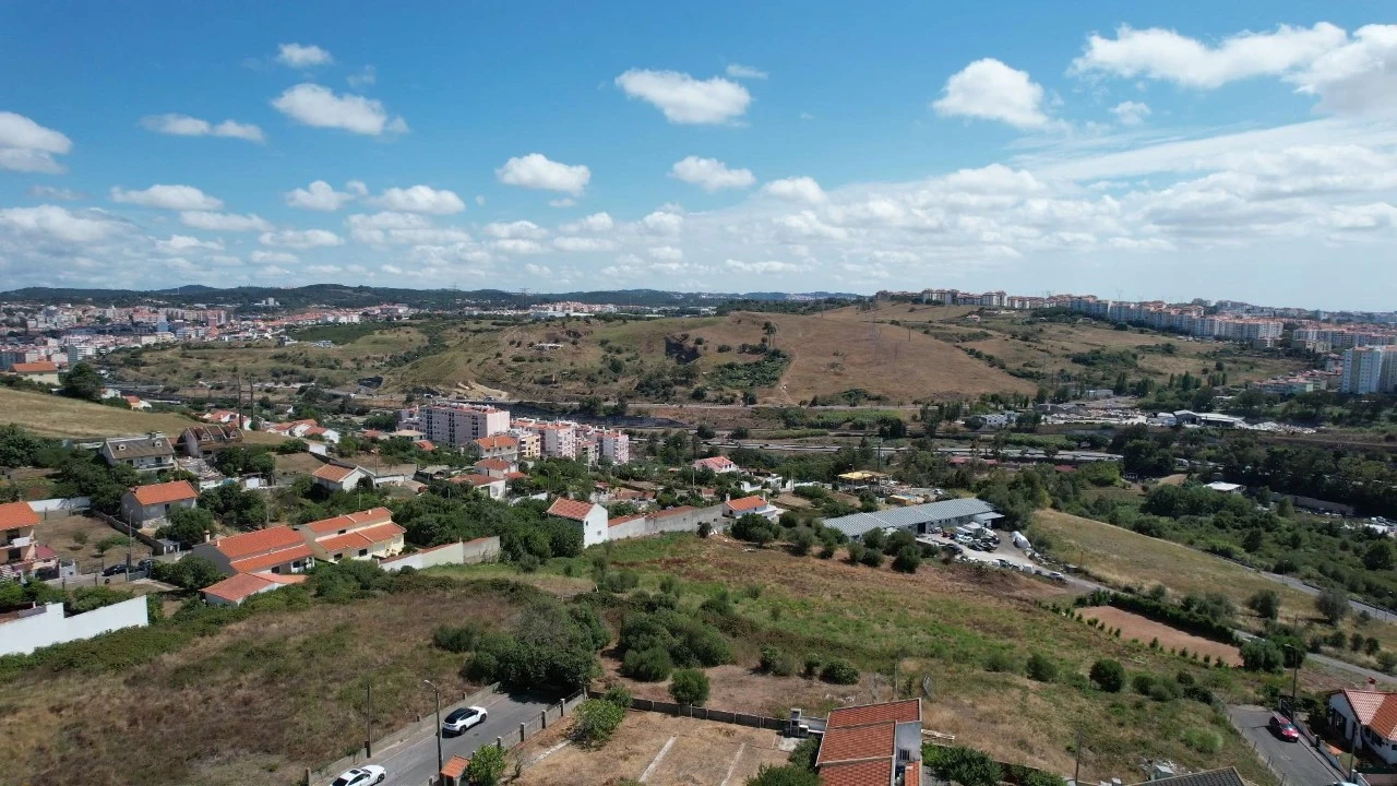 Terreno para Venda em Cacém e São Marcos Foto 5
