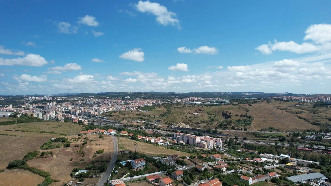 Terreno para Venda em Cacém e São Marcos Foto 9