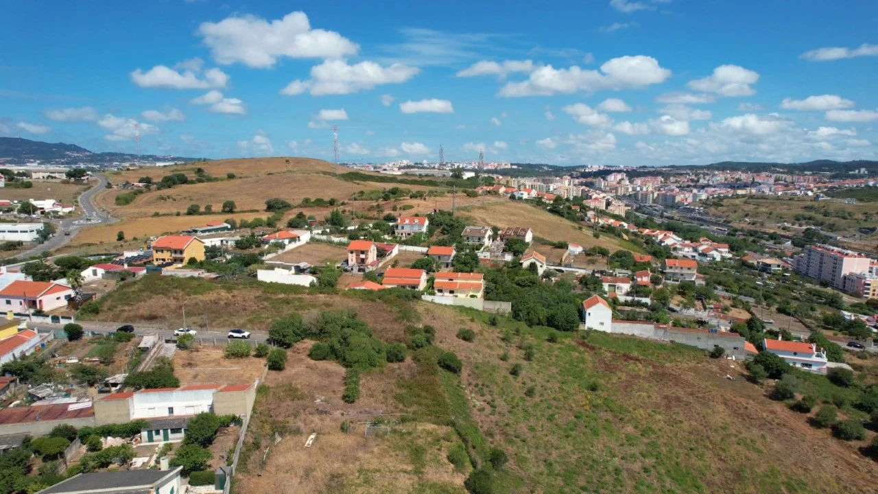 Terreno para Venda em Cacém e São Marcos Foto 10