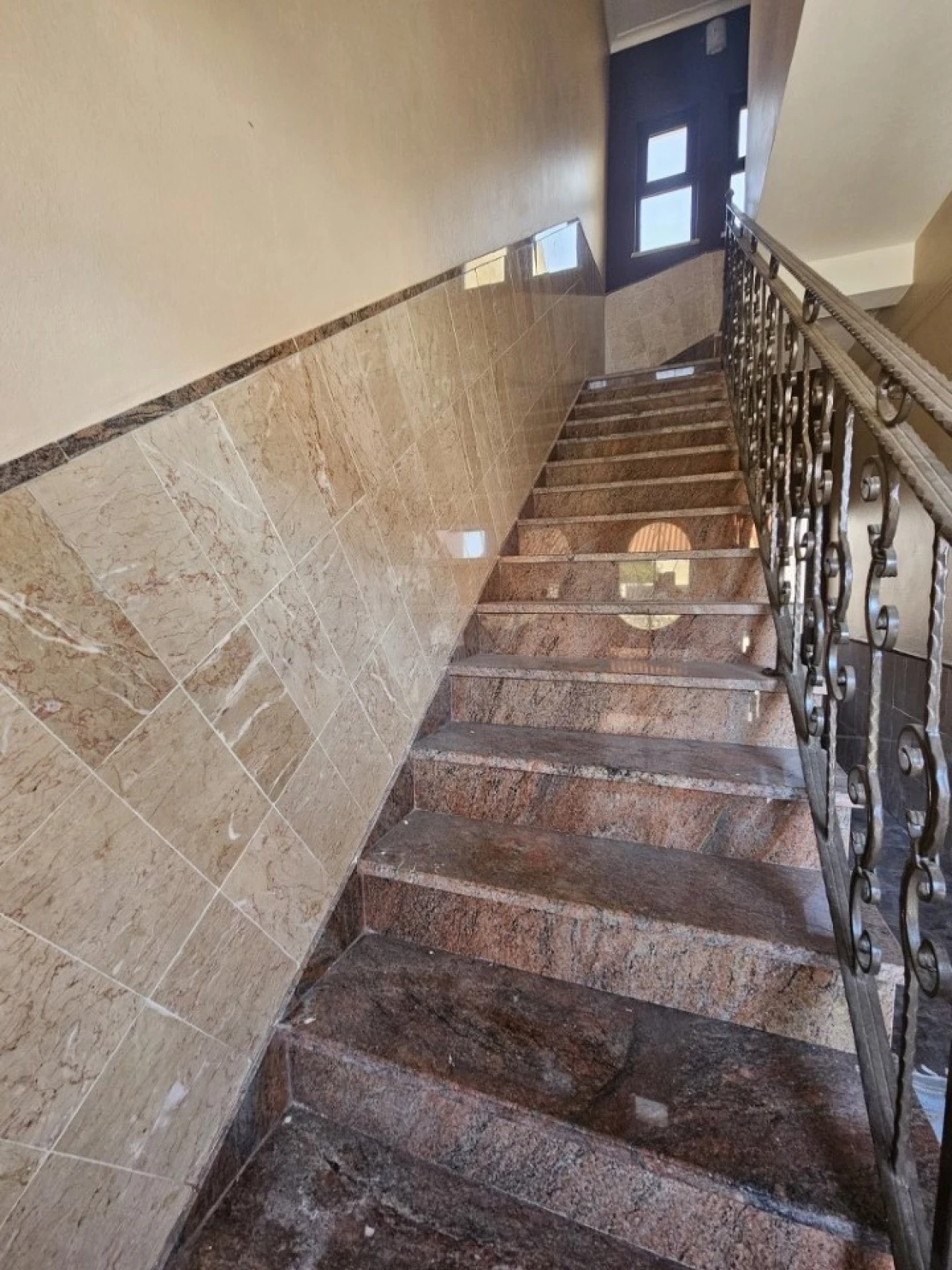 Apartamento T4 para Venda em Gaio-Rosário e Sarilhos Pequenos Foto 8