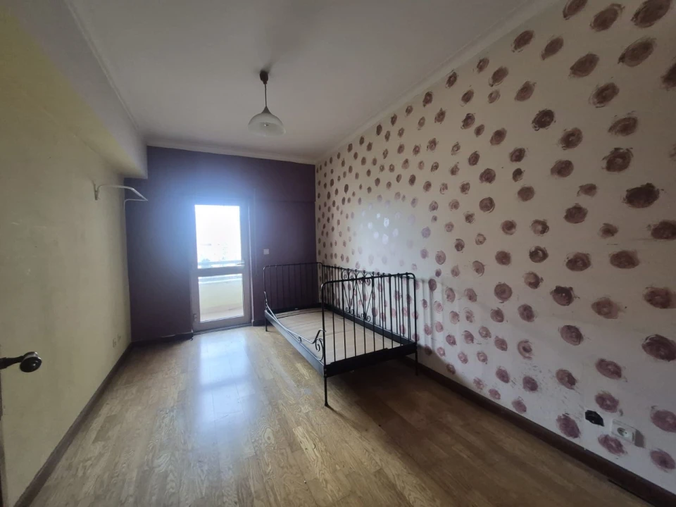Apartamento T3 para Venda em Carregado e Cadafais Foto 15