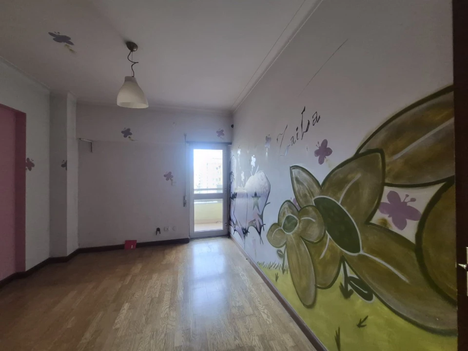 Apartamento T3 para Venda em Carregado e Cadafais Foto 21