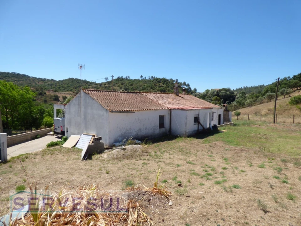 Quinta T2 para Venda em São Bartolomeu de Messines Foto 37