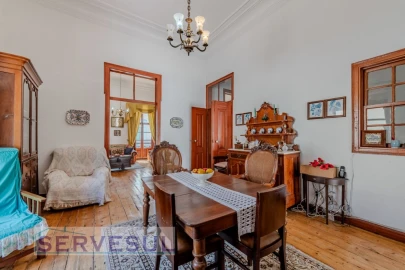 Moradia T4 para Venda em Silves