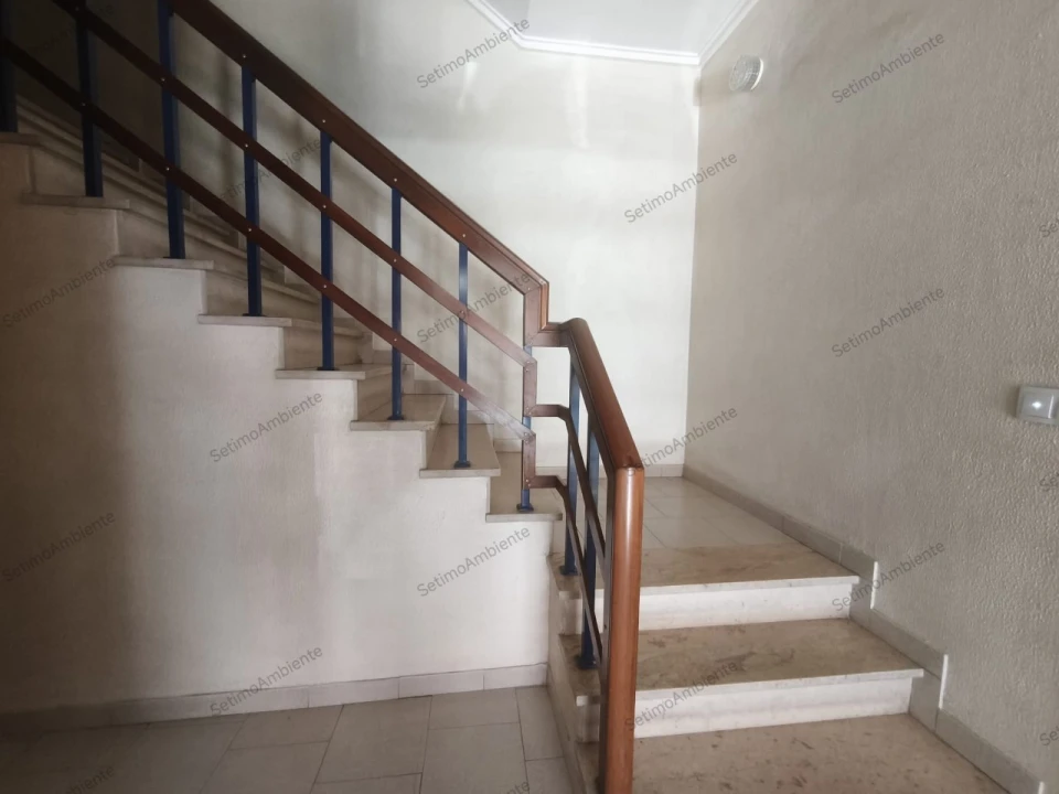 Apartamento T2 para Venda em Corroios Foto 7