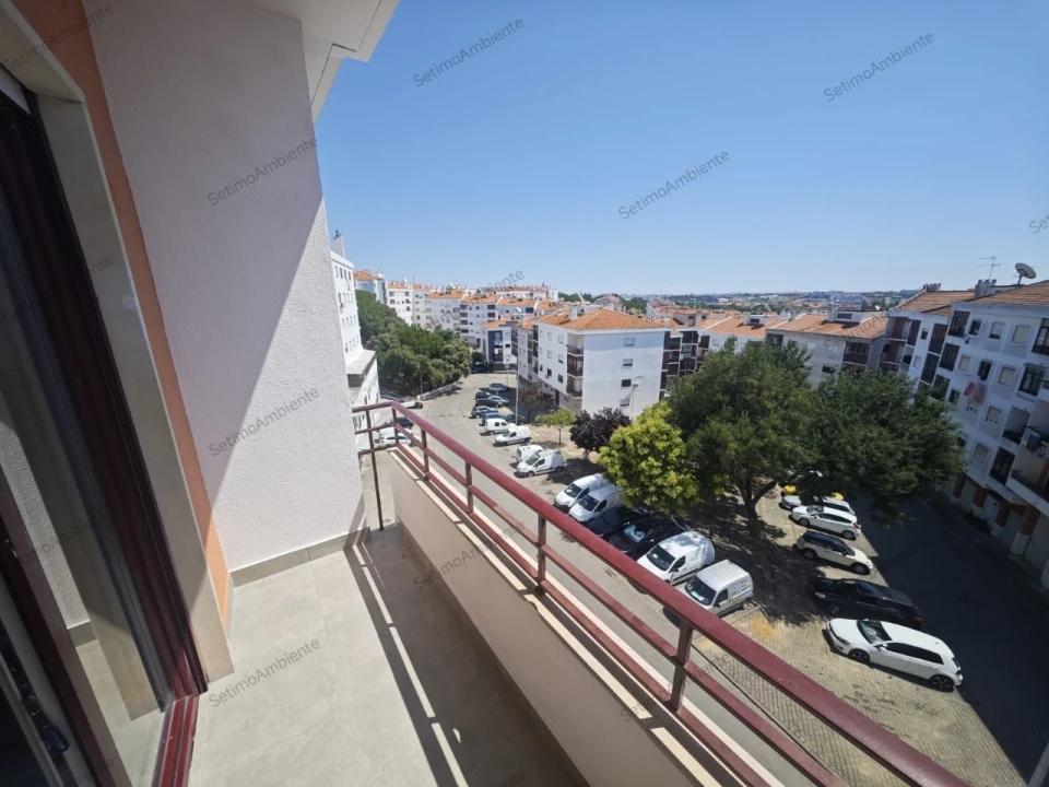 Apartamento T4 para Venda em Amora Foto 10
