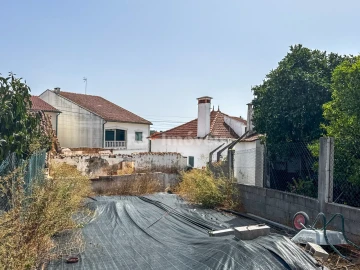 Terreno para Venda em São Miguel do Rio Torto e Rossio Ao Sul do Tejo