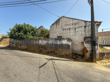Terreno para Venda em São Miguel do Rio Torto e Rossio Ao Sul do Tejo