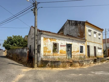 Terreno para Venda em São Miguel do Rio Torto e Rossio Ao Sul do Tejo