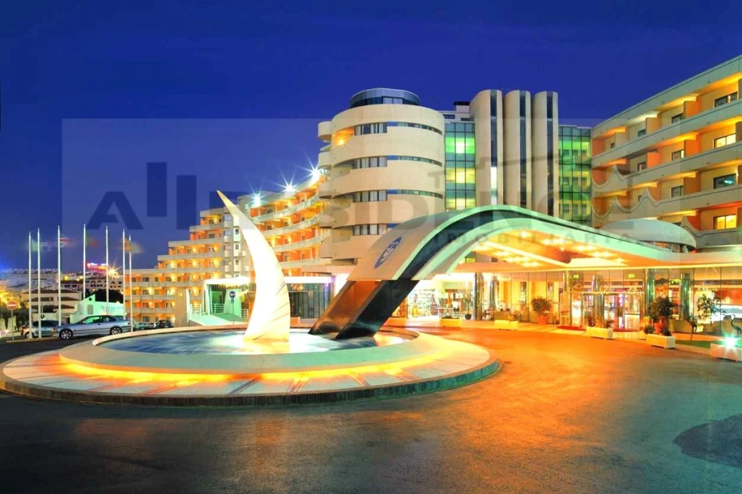 Apartamento para Venda em Albufeira e Olhos de Água Foto 10