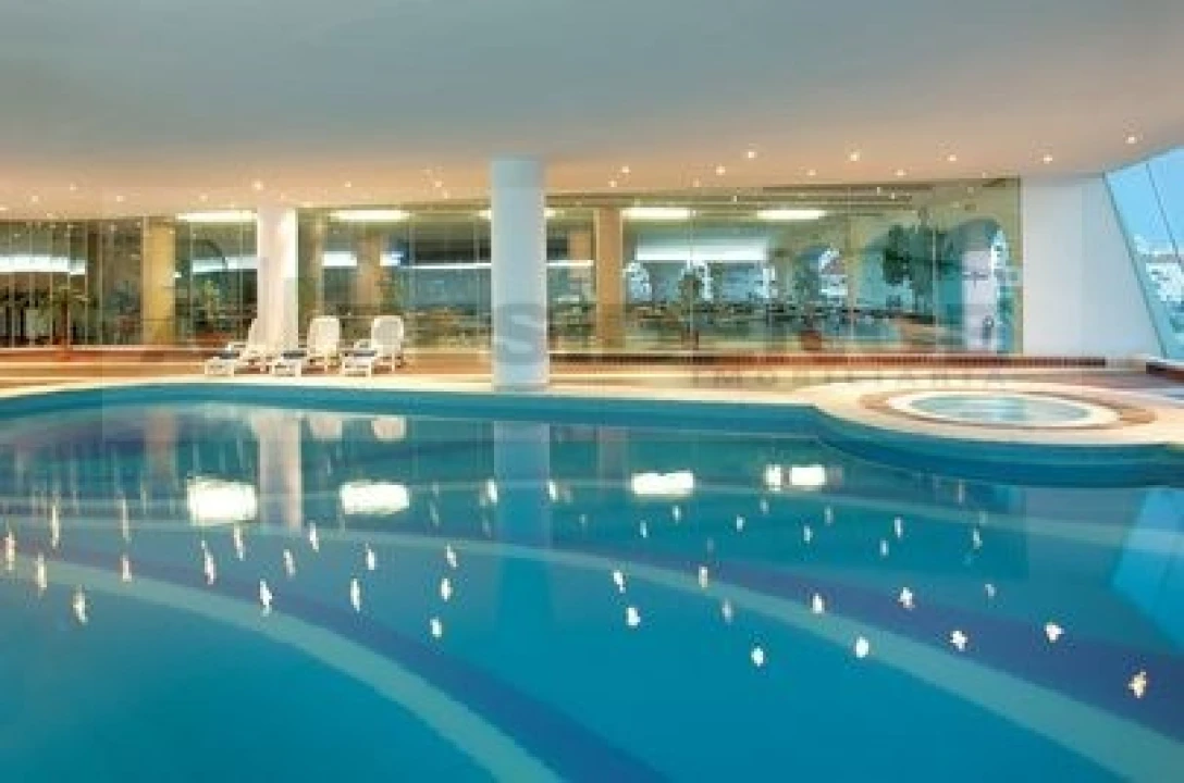 Apartamento para Venda em Albufeira e Olhos de Água Foto 13
