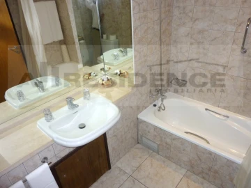 Apartamento para Venda em Albufeira e Olhos de Água