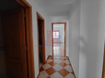 Apartamento T2 para Arrendamento em Caldas da Rainha - Santo Onofre e Serra do Bouro