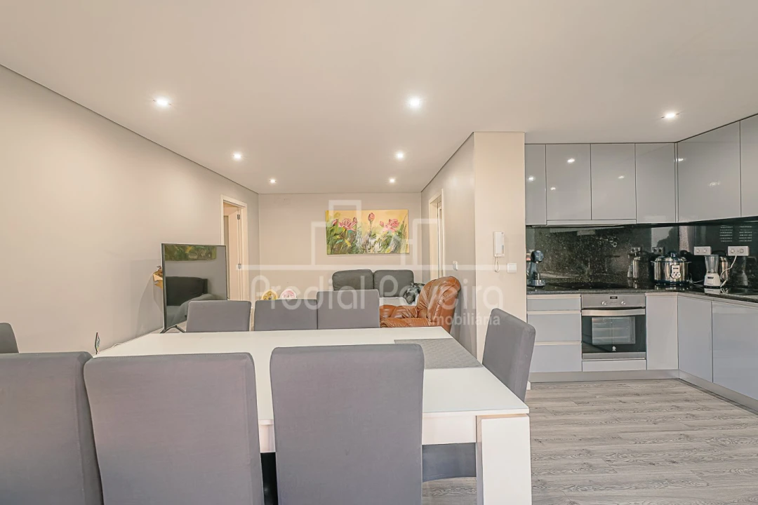 Apartamento T2 para Venda em Póvoa de Varzim, Beiriz e Argivai Foto 3