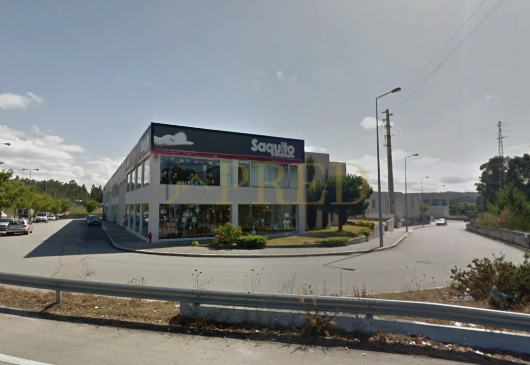 Armazém para Arrendamento em Touguinha e Touguinhó Foto 1