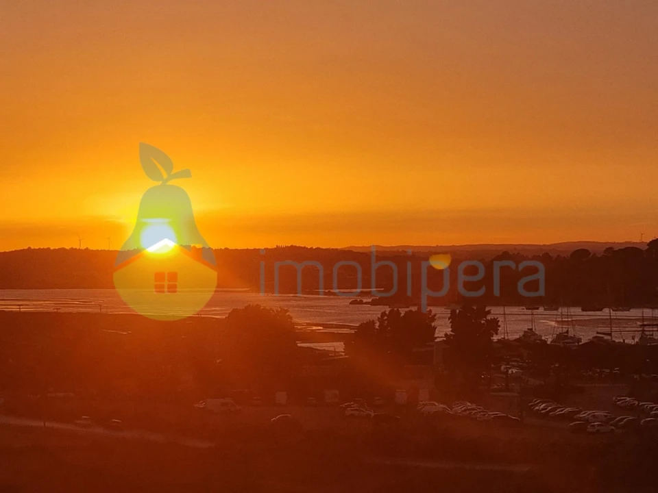 Apartamento T1 para Venda em Alvor Foto 24