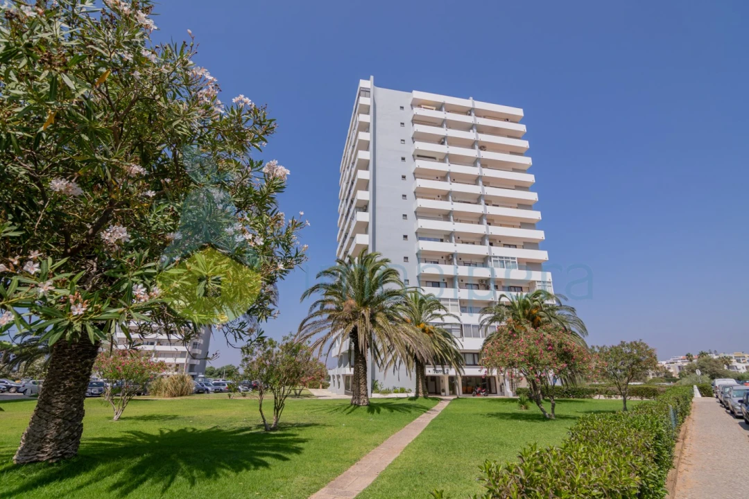 Apartamento T1 para Venda em Alvor Foto 2