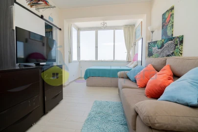 Apartamento T1 para Venda em Alvor