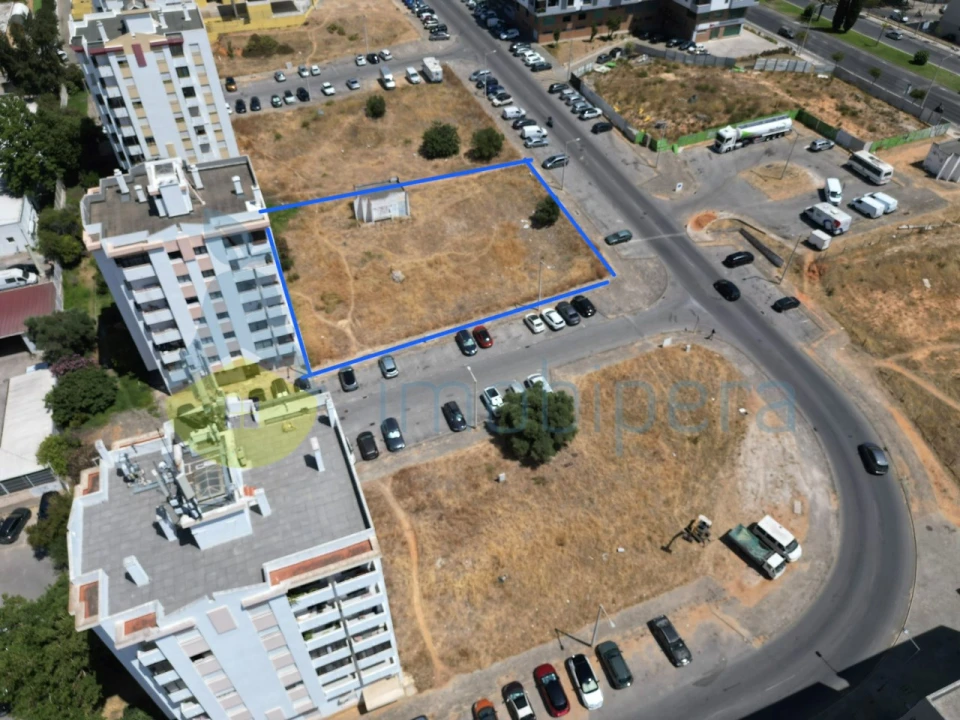 Terreno para Venda em Faro (Sé e São Pedro) Foto 2