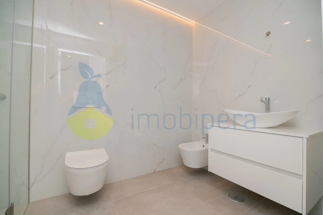 Apartamento T1 para Venda em Portimão Foto 25