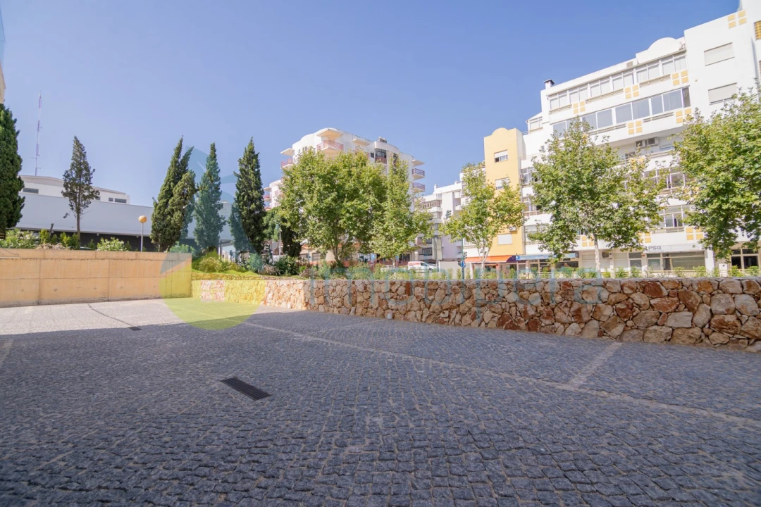 Apartamento T1 para Venda em Portimão Foto 36