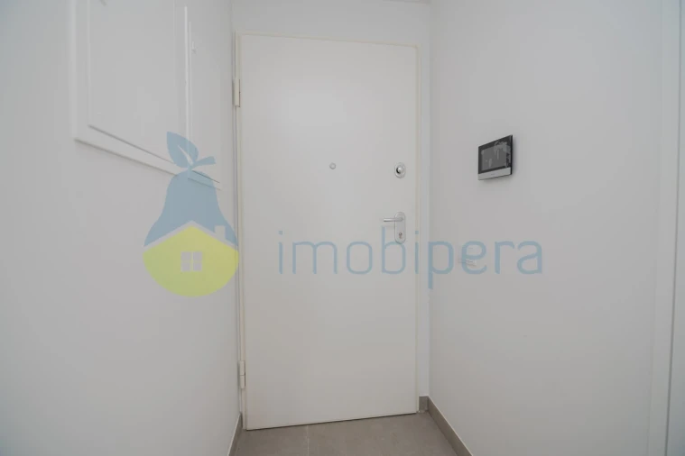 Apartamento T1 para Venda em Portimão Foto 9