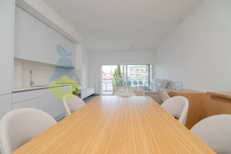 Apartamento T1 para Venda em Portimão Foto 17