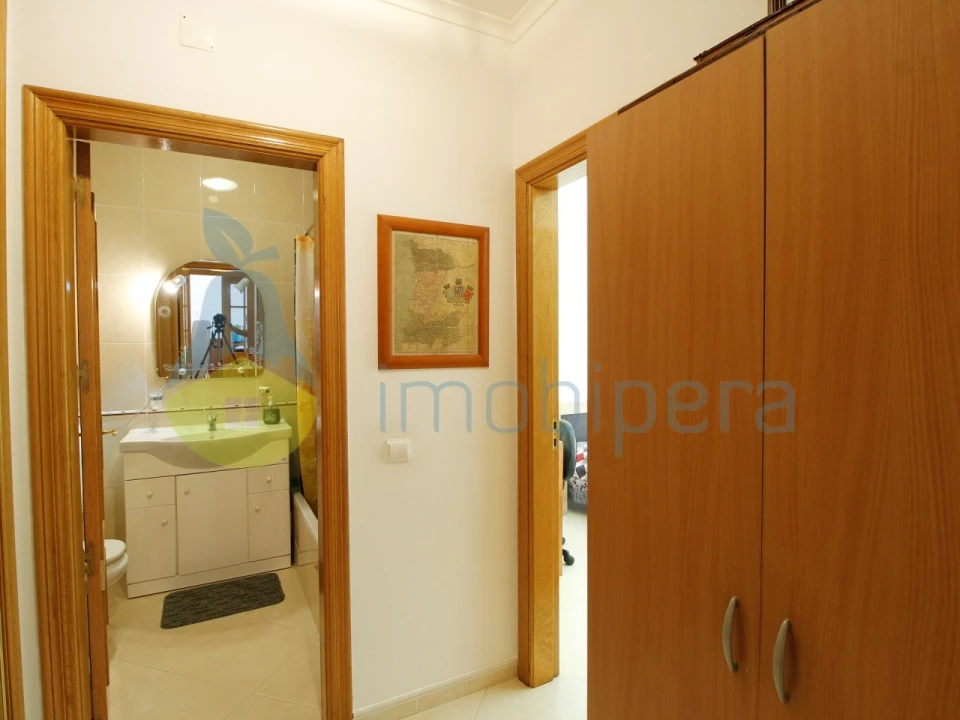Apartamento T2 para Venda em Armação de Pera Foto 12