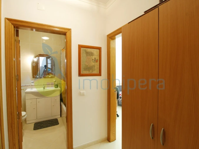 Apartamento T2 para Venda em Armação de Pera Foto 12