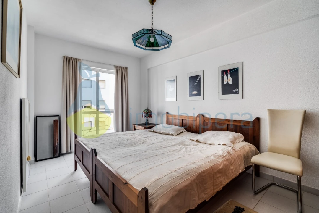Apartamento T1 para Venda em Armação de Pera Foto 9