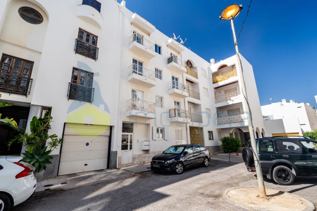 Apartamento T1 para Venda em Armação de Pera Foto 13