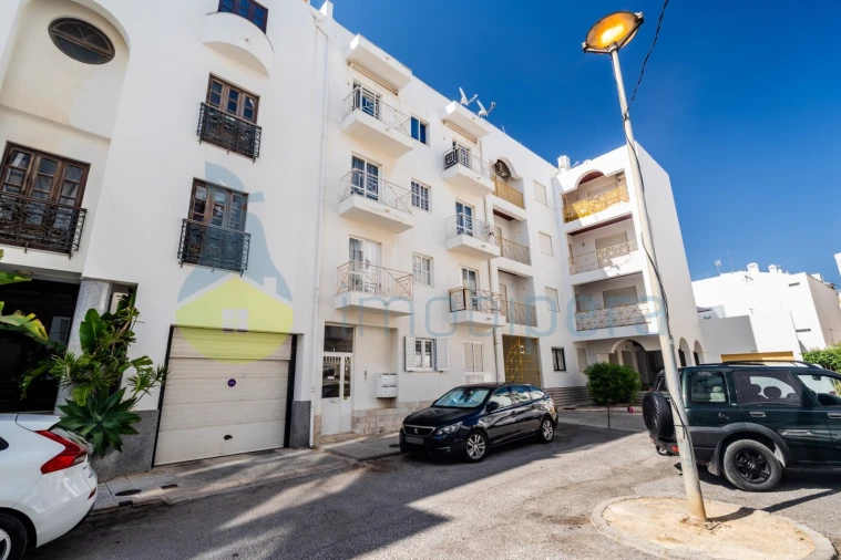 Apartamento T1 para Venda em Armação de Pera Foto 13