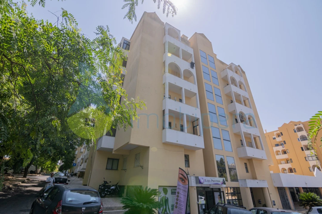 Apartamento T1 para Venda em Portimão Foto 1