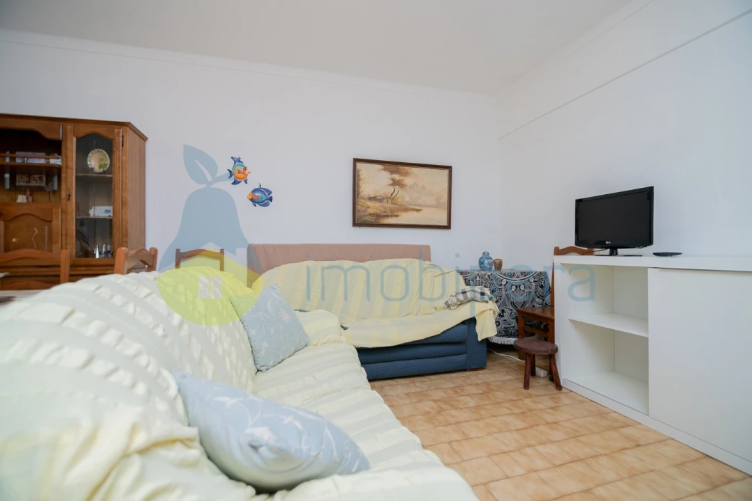 Apartamento T1 para Venda em Portimão Foto 9