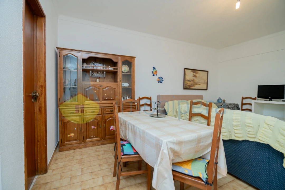 Apartamento T1 para Venda em Portimão Foto 13
