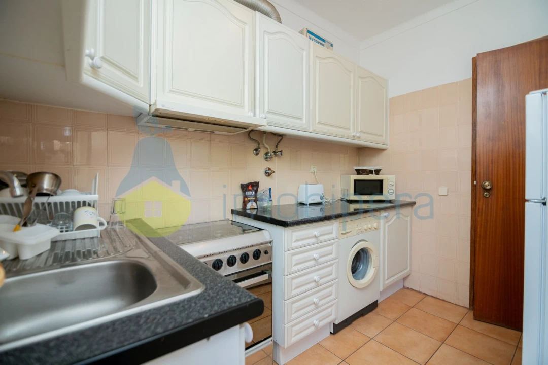 Apartamento T1 para Venda em Portimão Foto 15