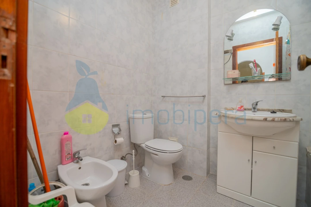 Apartamento T1 para Venda em Portimão Foto 19