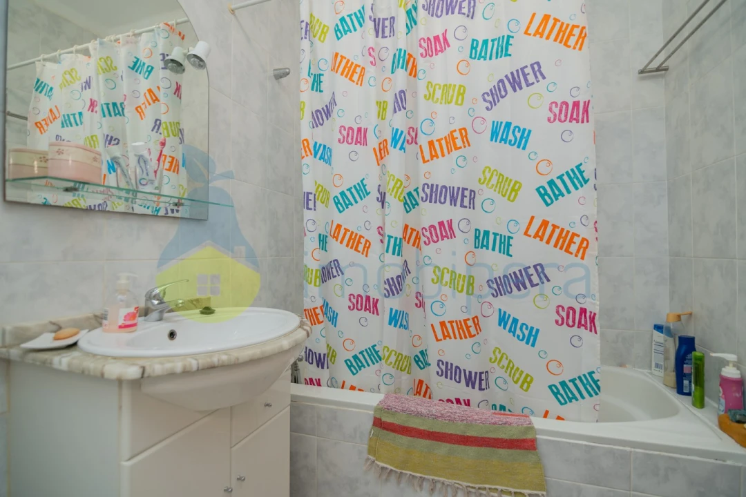 Apartamento T1 para Venda em Portimão Foto 20