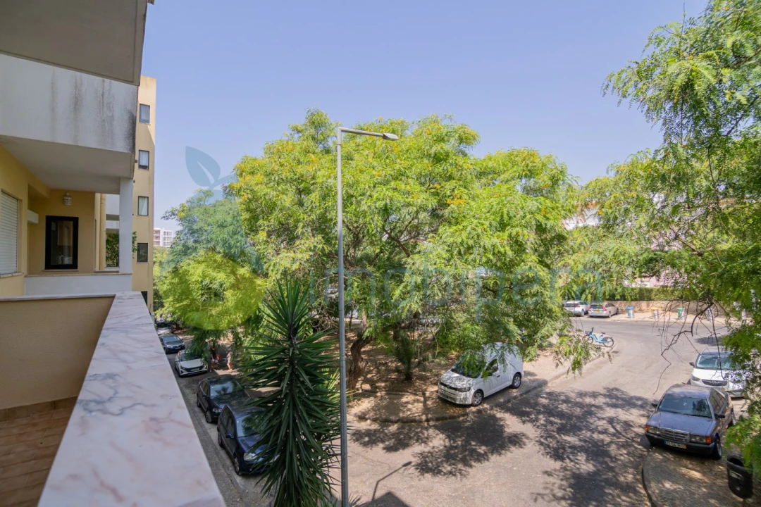 Apartamento T1 para Venda em Portimão Foto 23