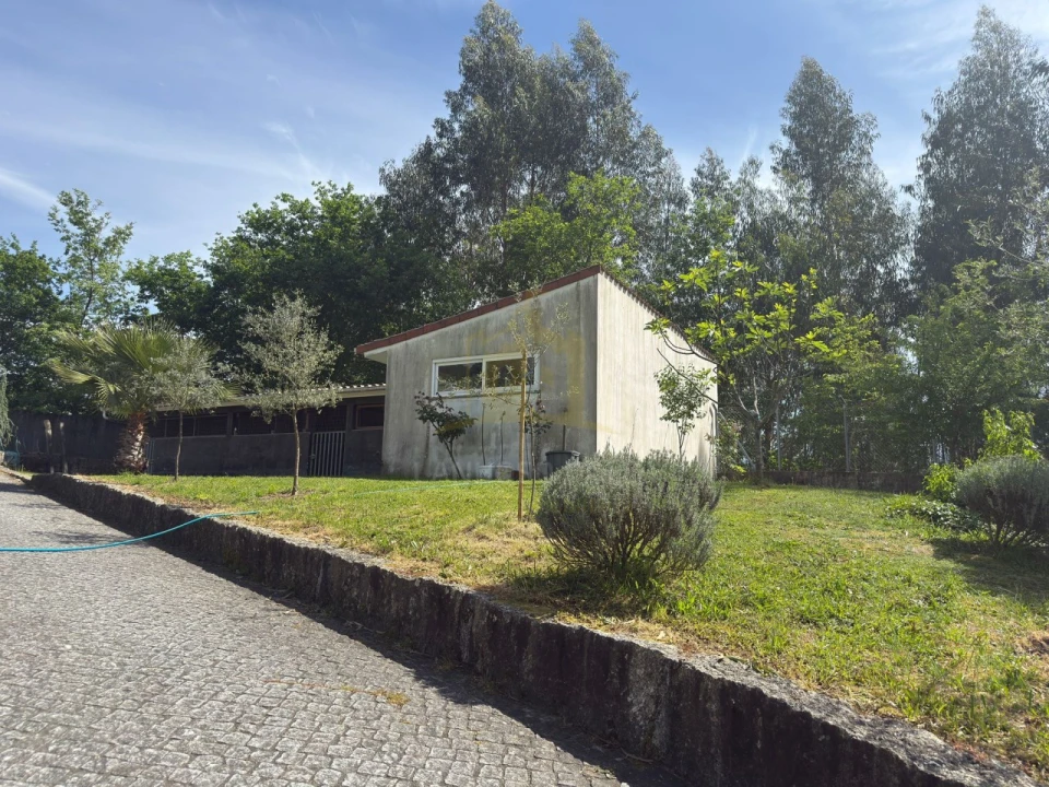 Moradia T5 para Venda em Vieira do Minho Foto 97