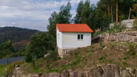 Moradia T5 para Venda em Vieira do Minho