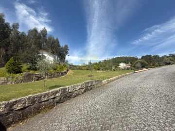 Moradia T5 para Venda em Vieira do Minho