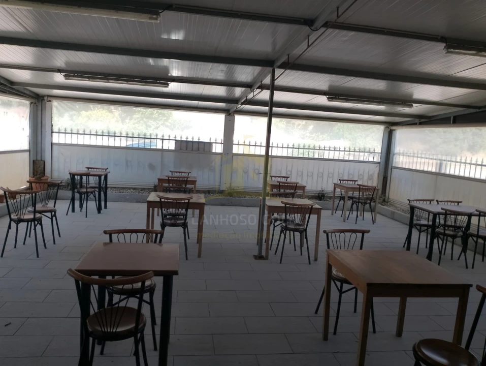 Negócio para Venda em Arcozelo Foto 18
