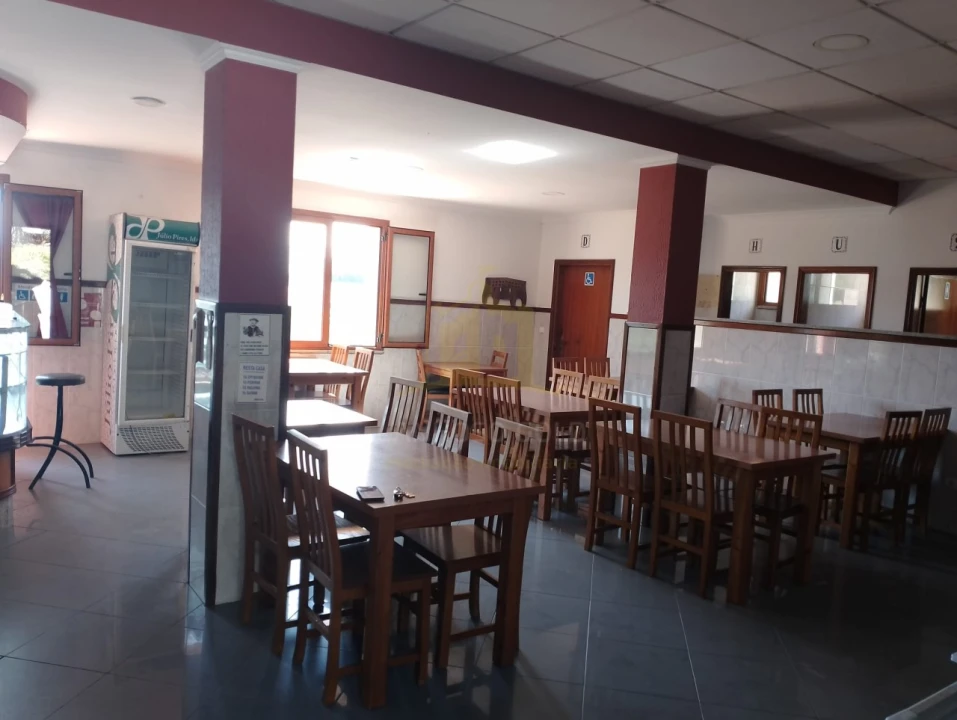 Negócio para Venda em Arcozelo Foto 20