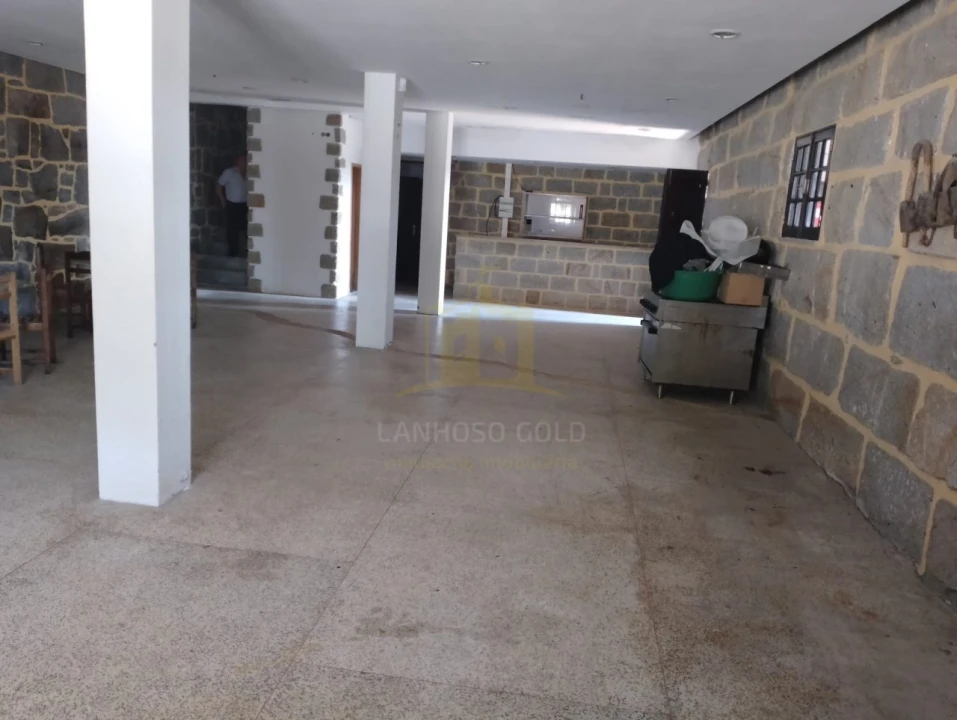 Negócio para Venda em Arcozelo Foto 23